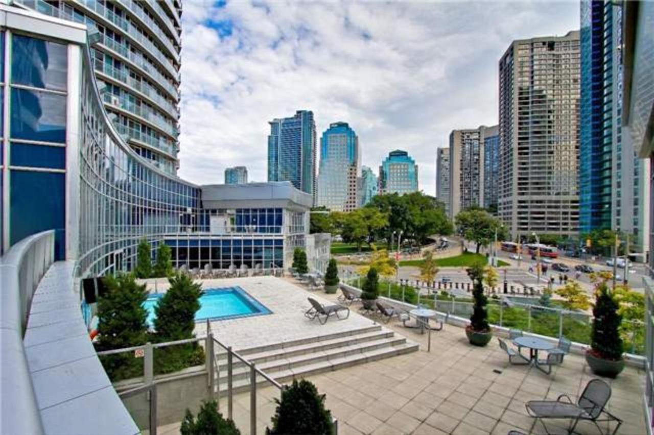 Apartment Queens Quay Lake View By Sts *