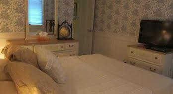 Hotel Elegant Cabbagetown 3*