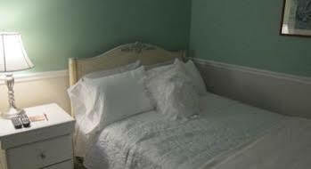 Hotel Elegant Cabbagetown 3*