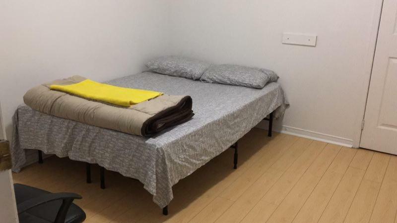 Guest house Monthly In York University *