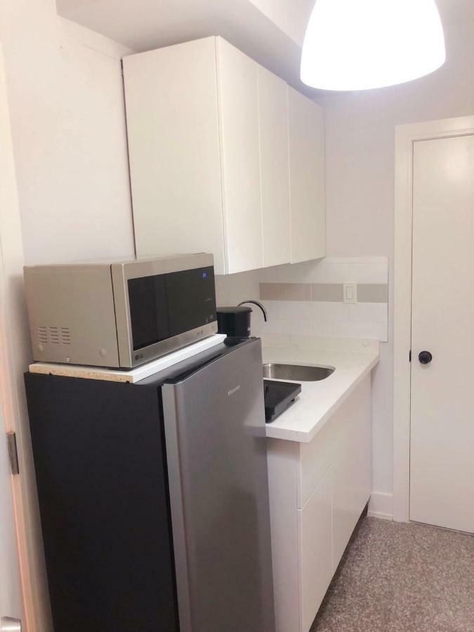 The Parkway Place Guest house 2*