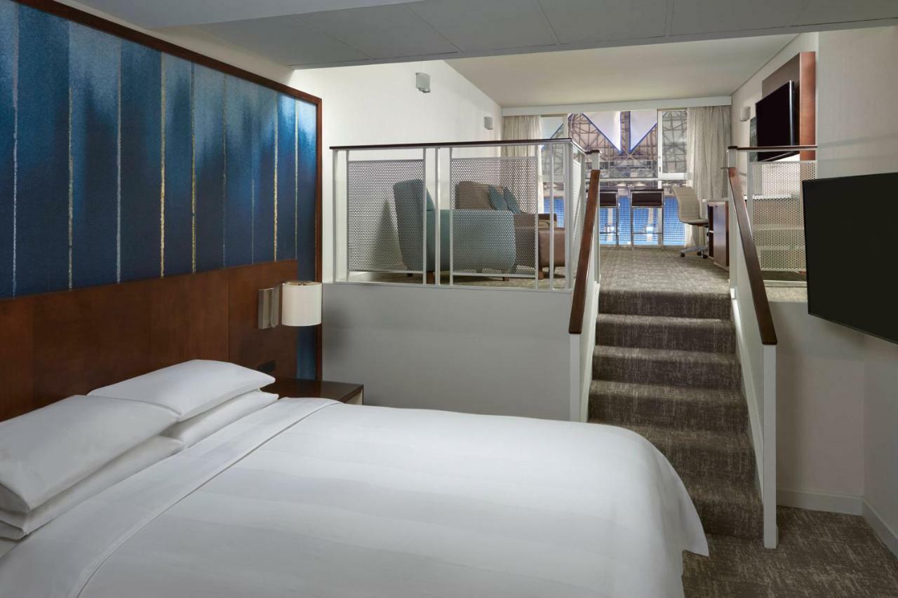 Hotel Marriott Centre 4*