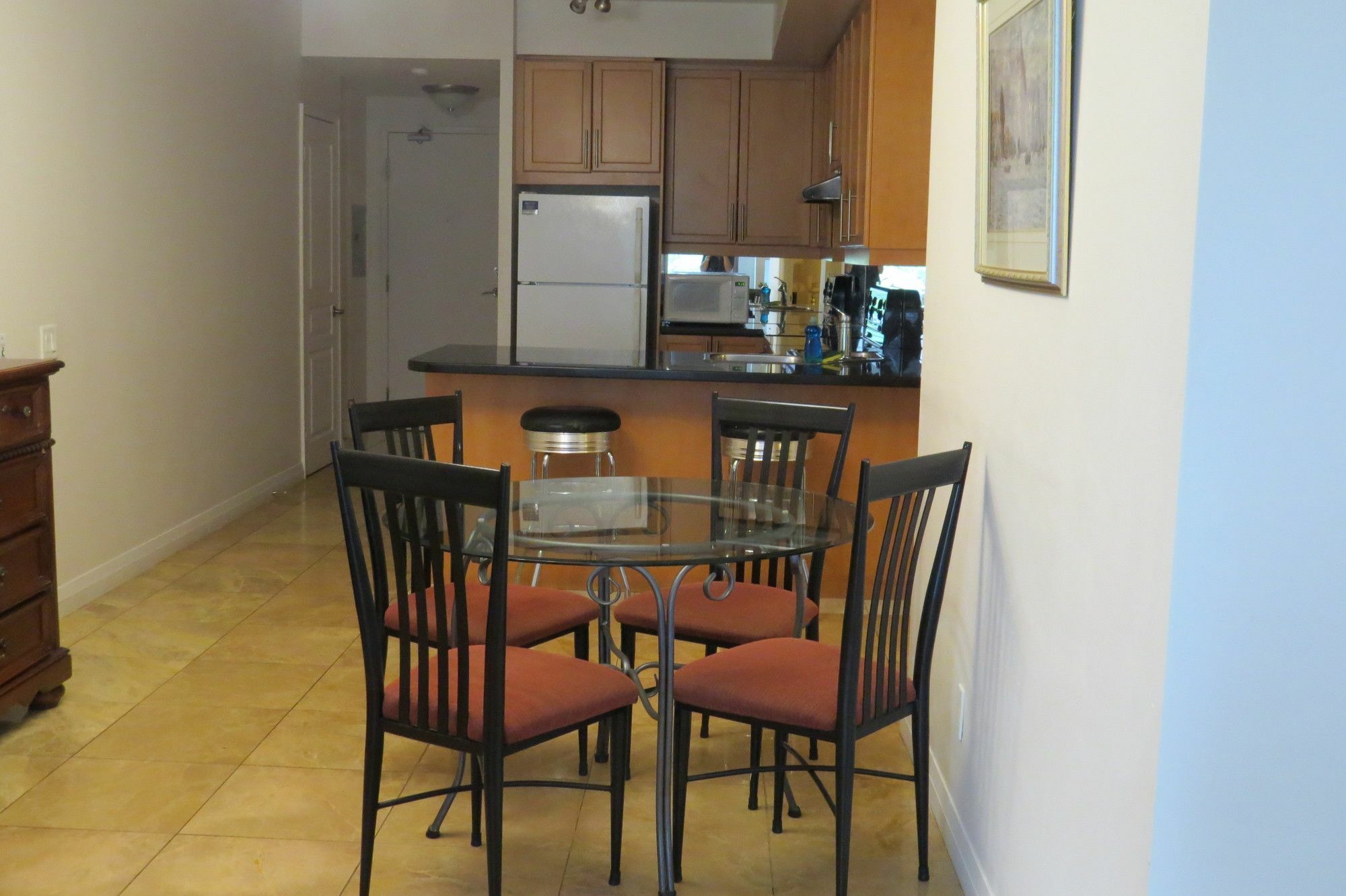 Tosuites - Elev'n21 Apartment *
