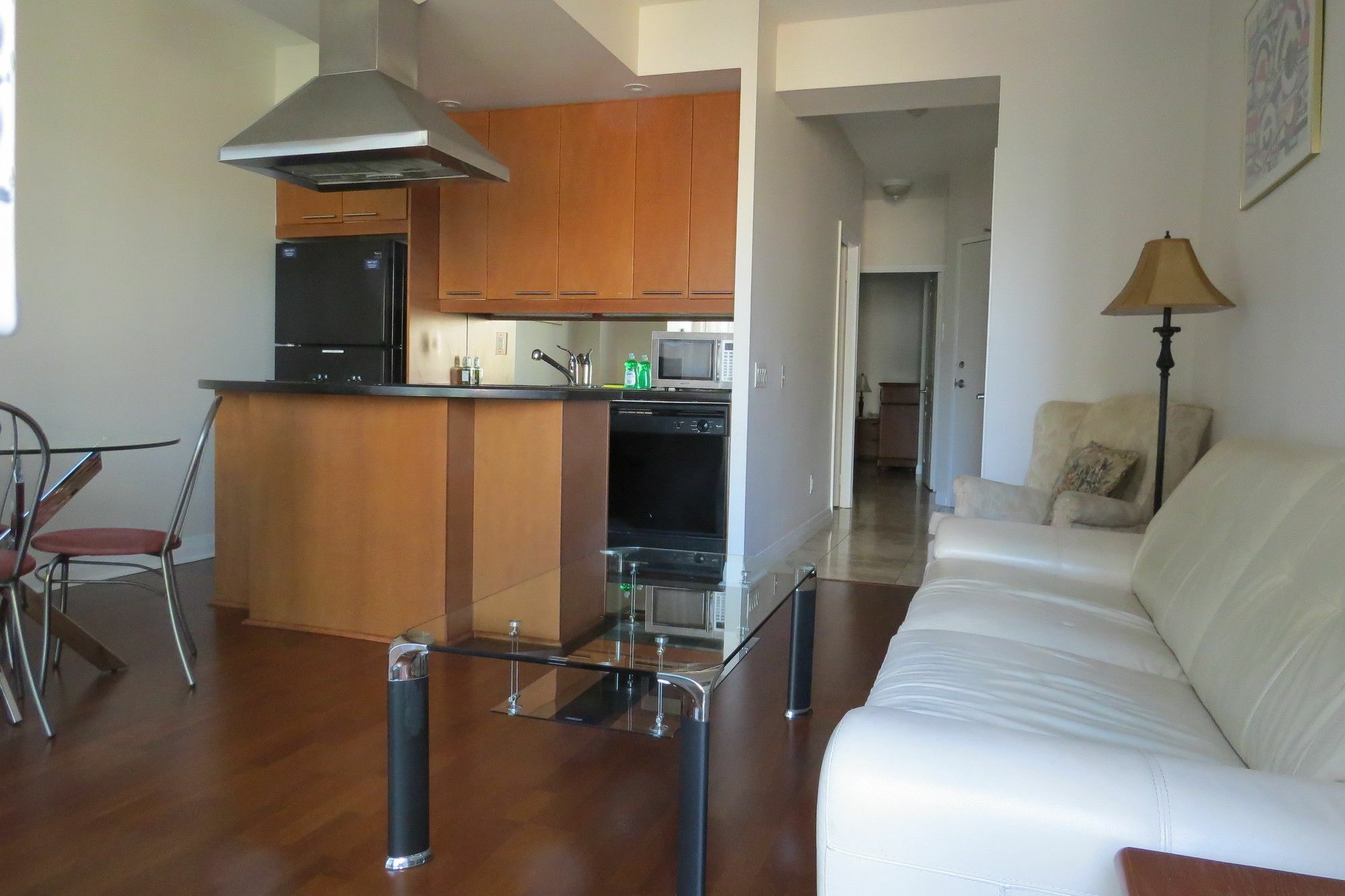 Tosuites - Elev'n21 Apartment *