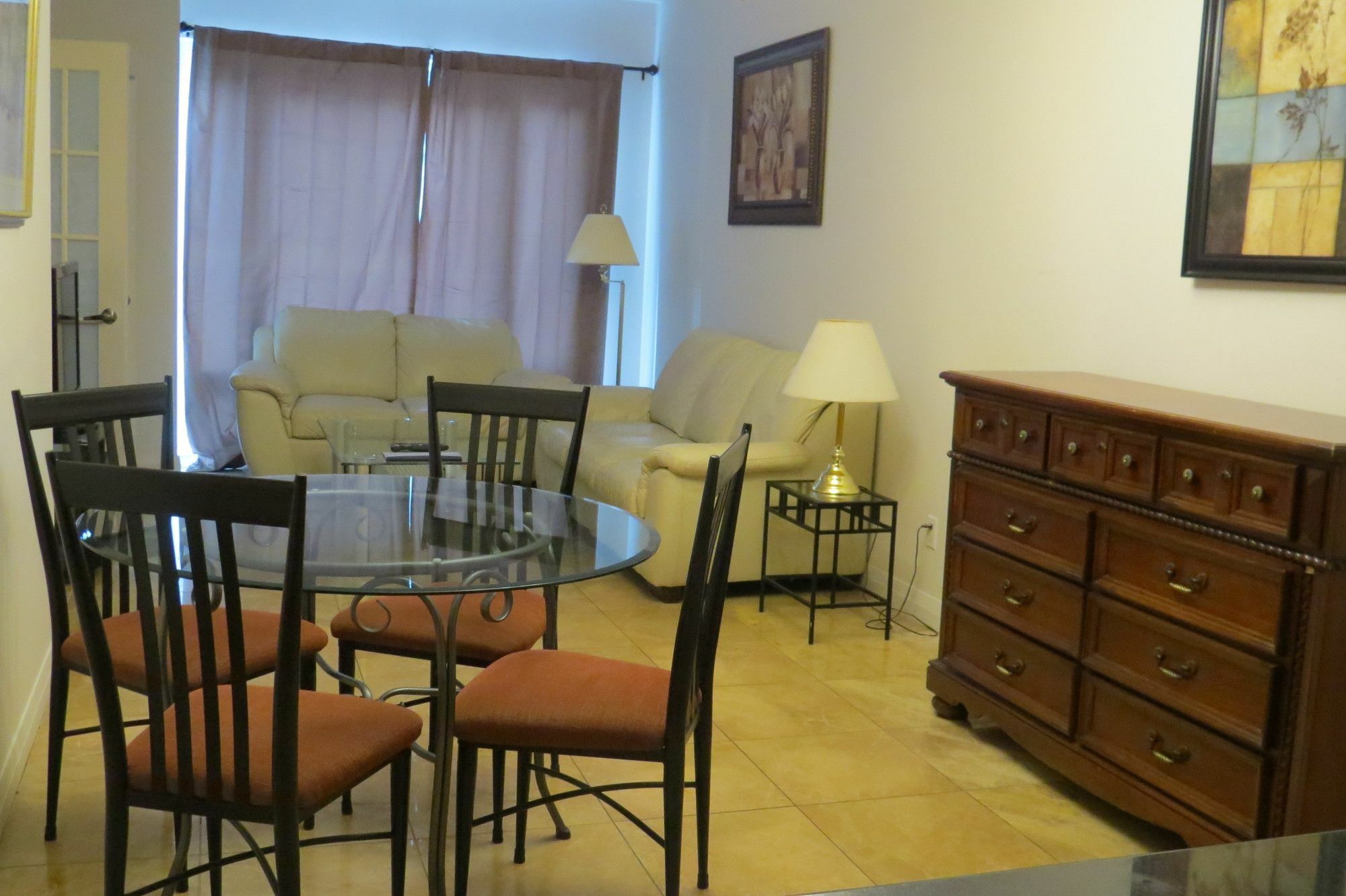 Tosuites - Elev'n21 Toronto