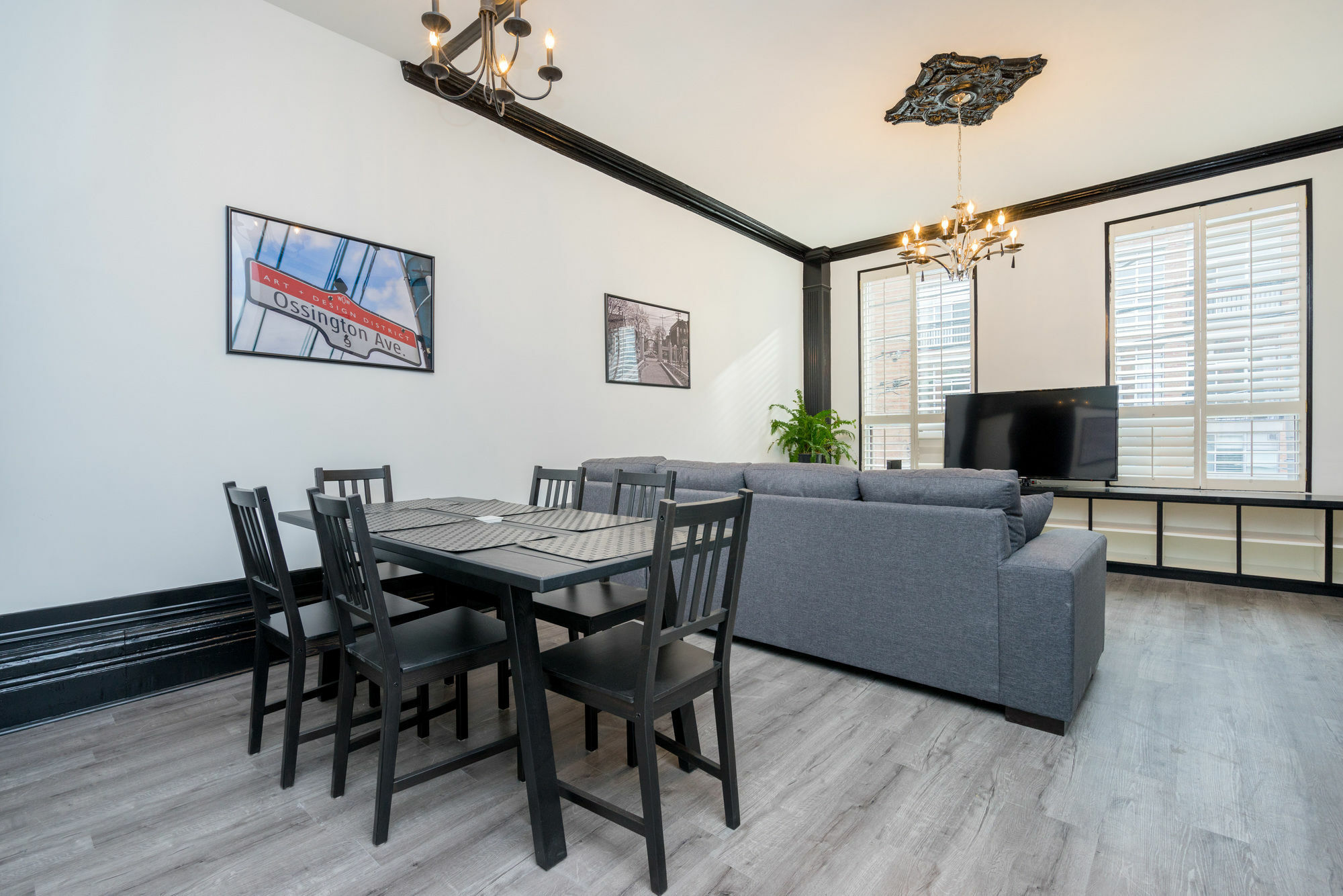 Applewood - The Trinity Loft Toronto