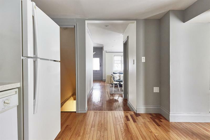 Apartment Charming 3br In West Queen West By Sonder *