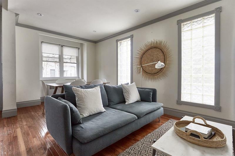 Apartment Charming 3br In West Queen West By Sonder *