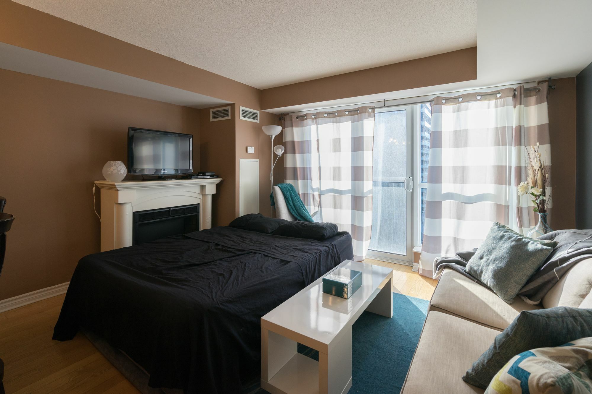 Apartment Applewood - 1 Bdrm Wellington West Toronto