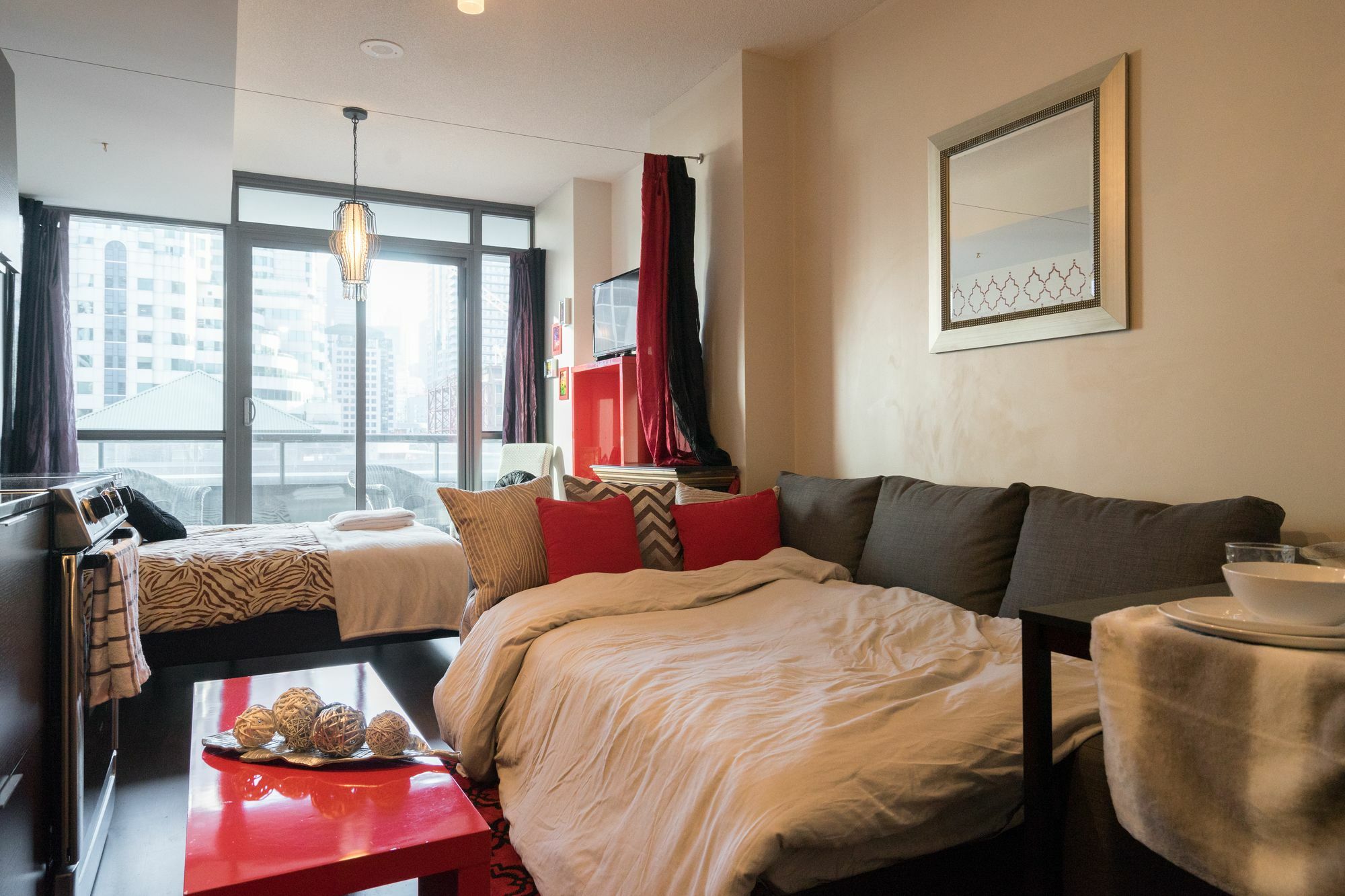 Applewood Suites - Entertainment District Studio Toronto