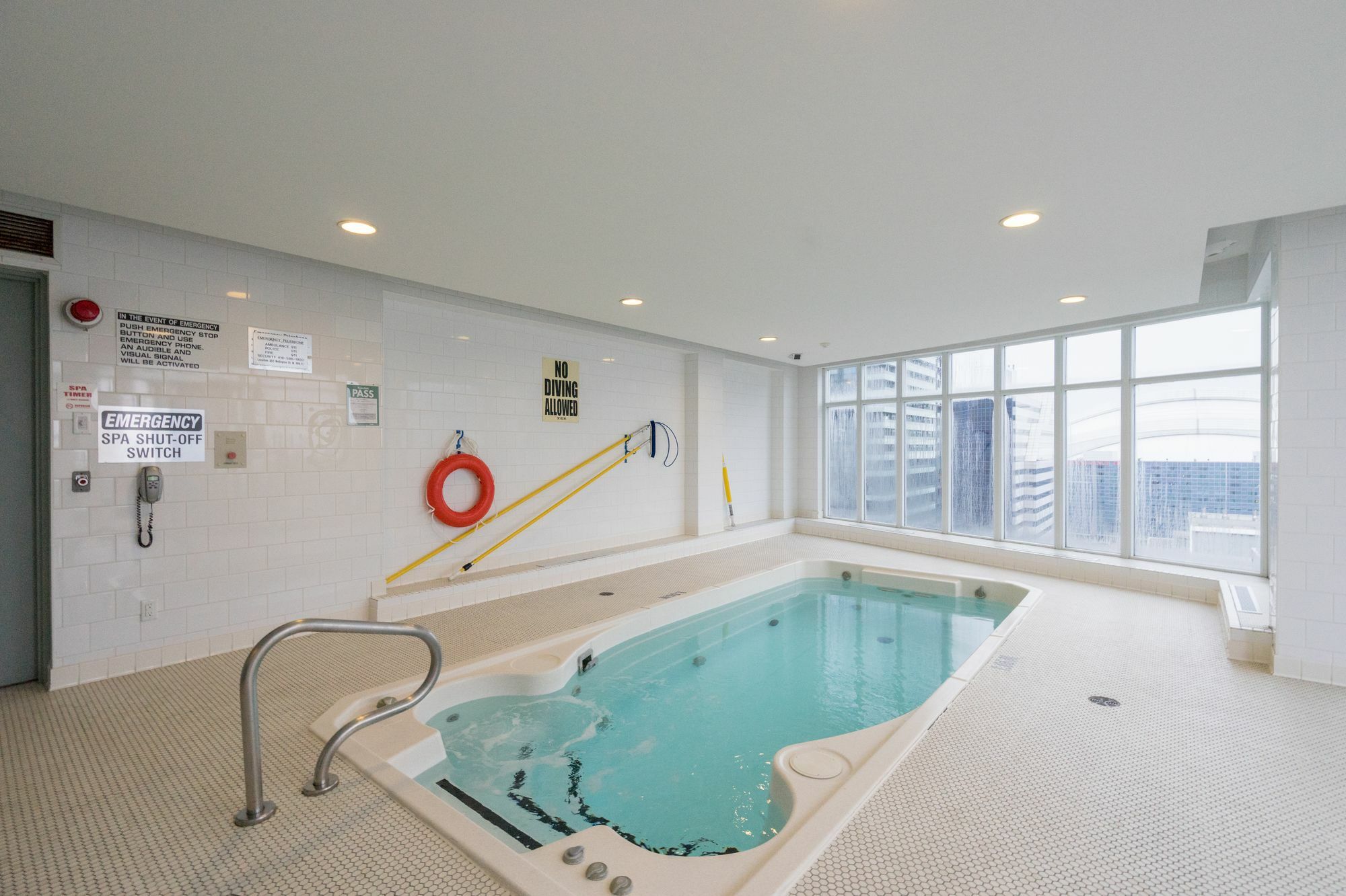 Applewood - 1 Bdrm Wellington West * Toronto