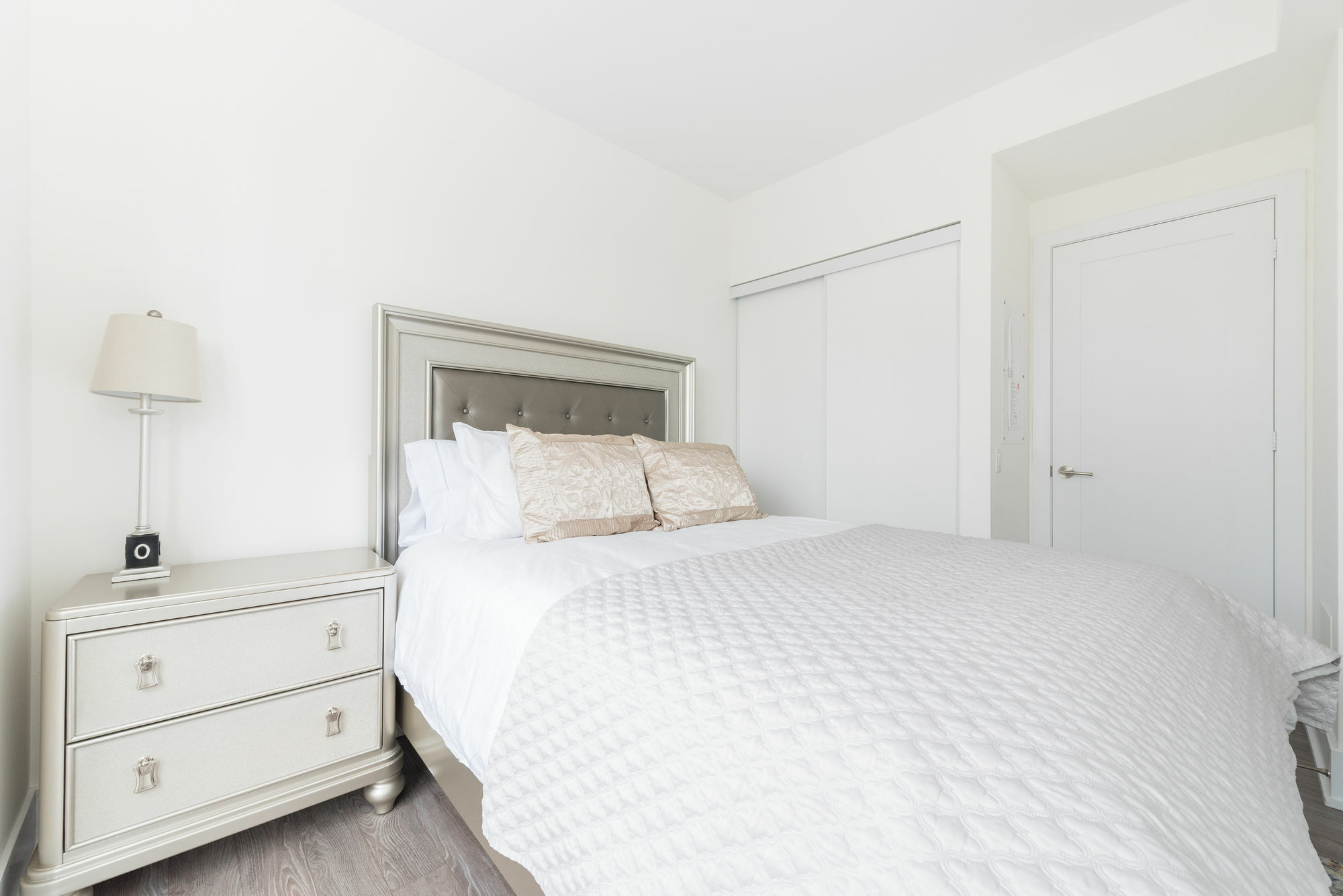 Grand Royal Condos - Cn Tower Apartment Toronto
