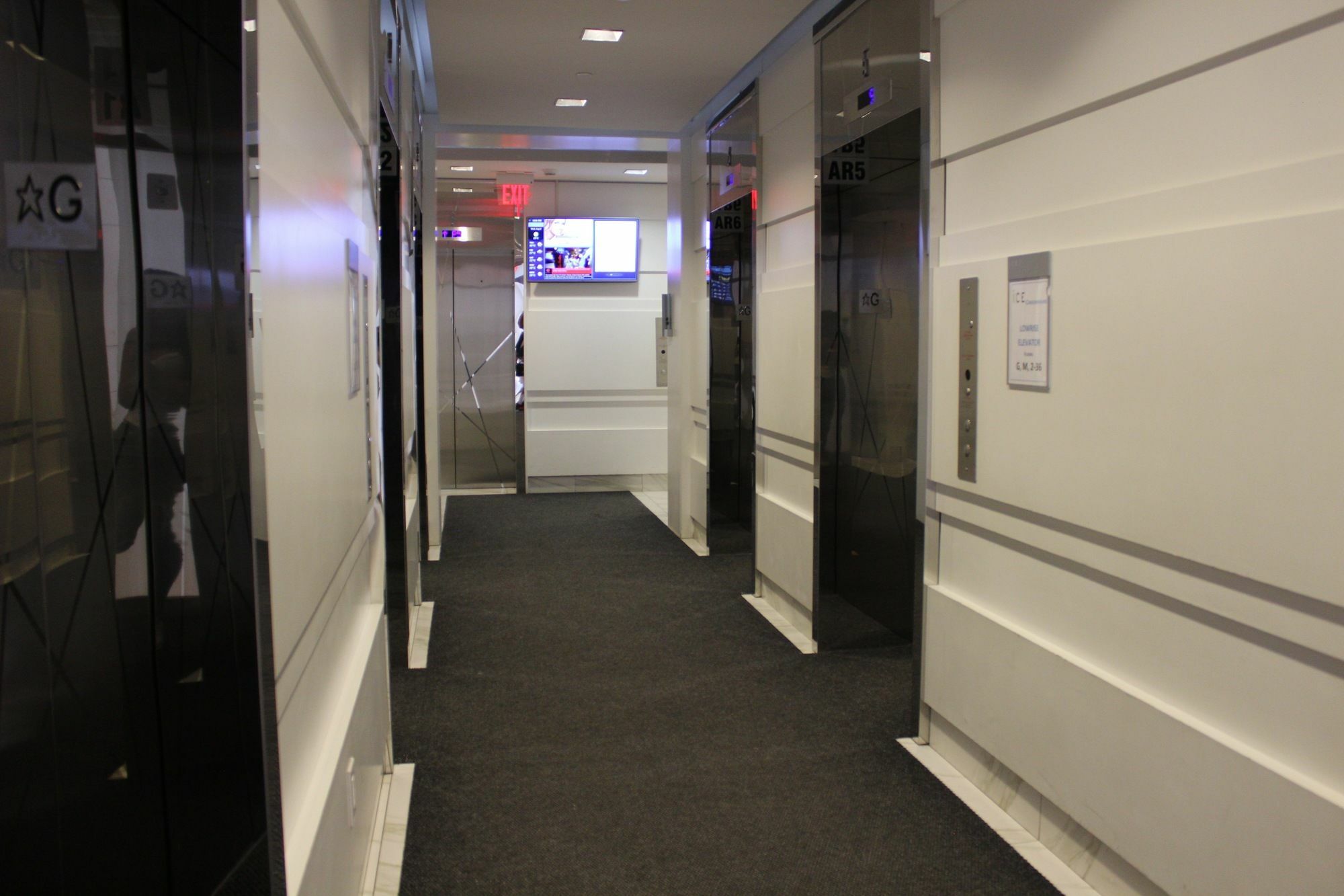 The Corporate - Ice Hotel