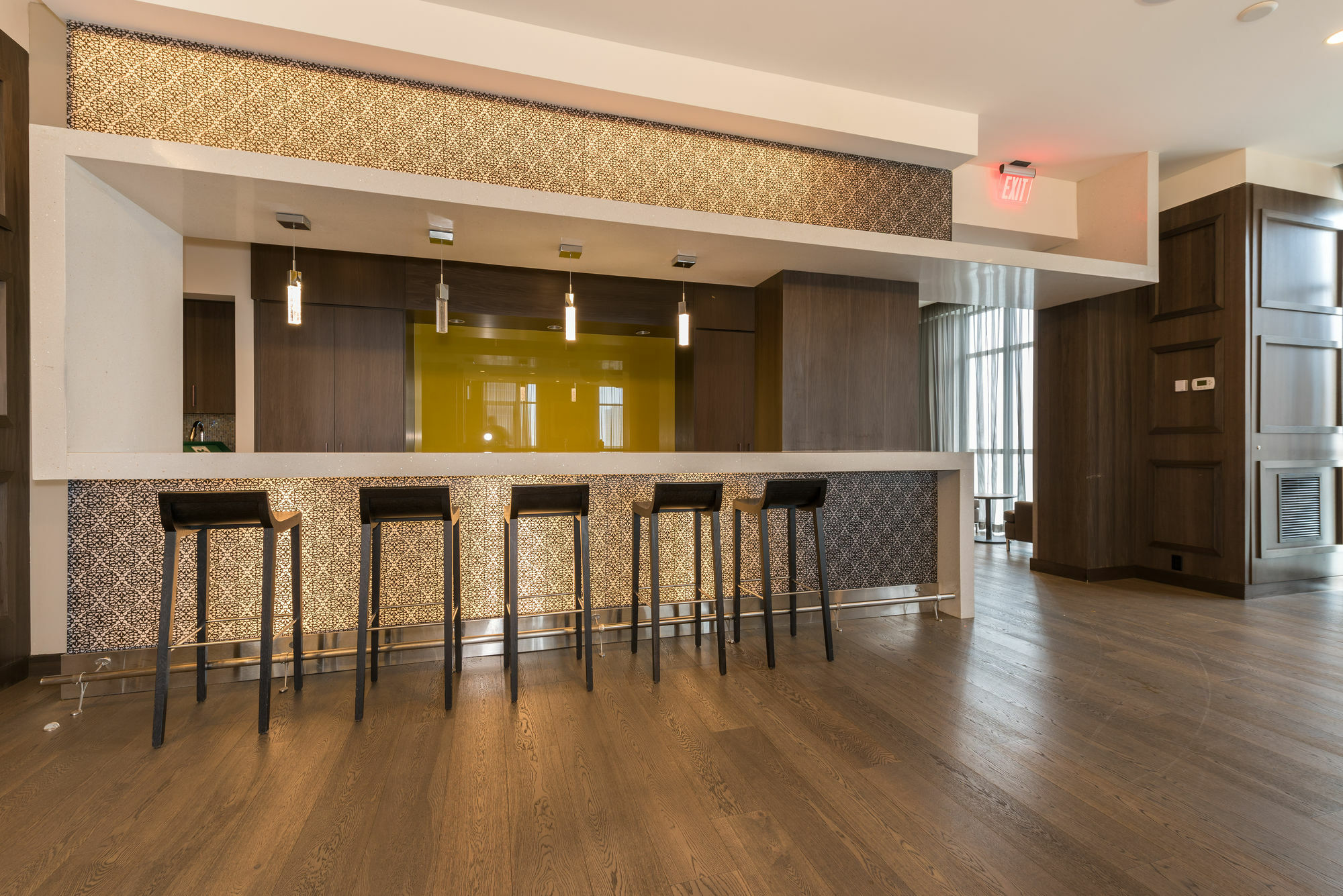 Grand Royal Condos - Cn Tower *