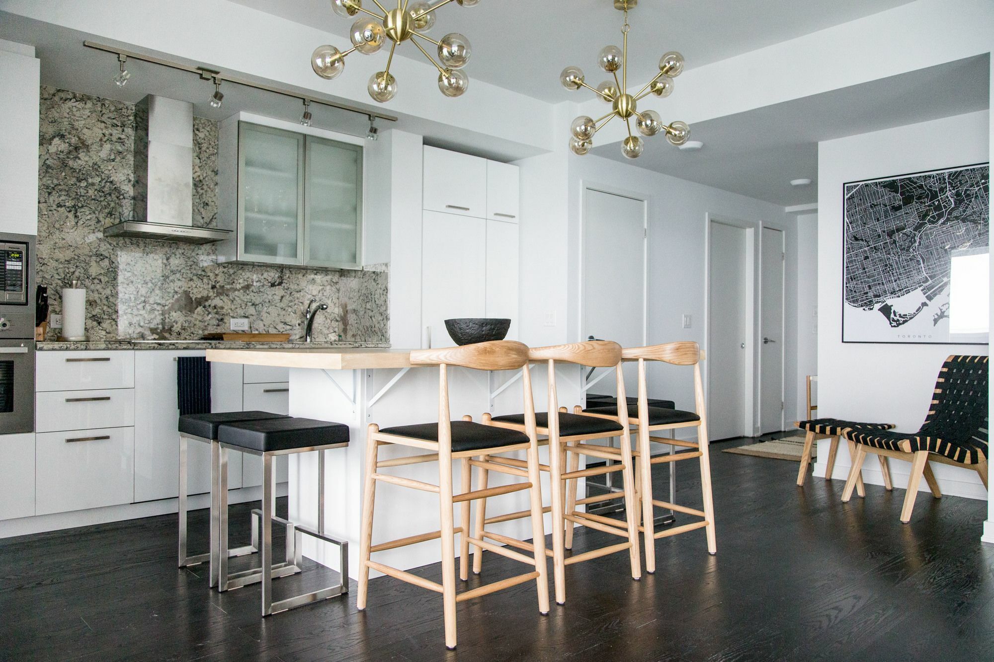 Applewood - 3 Bdrm Luxury Lakeview Toronto