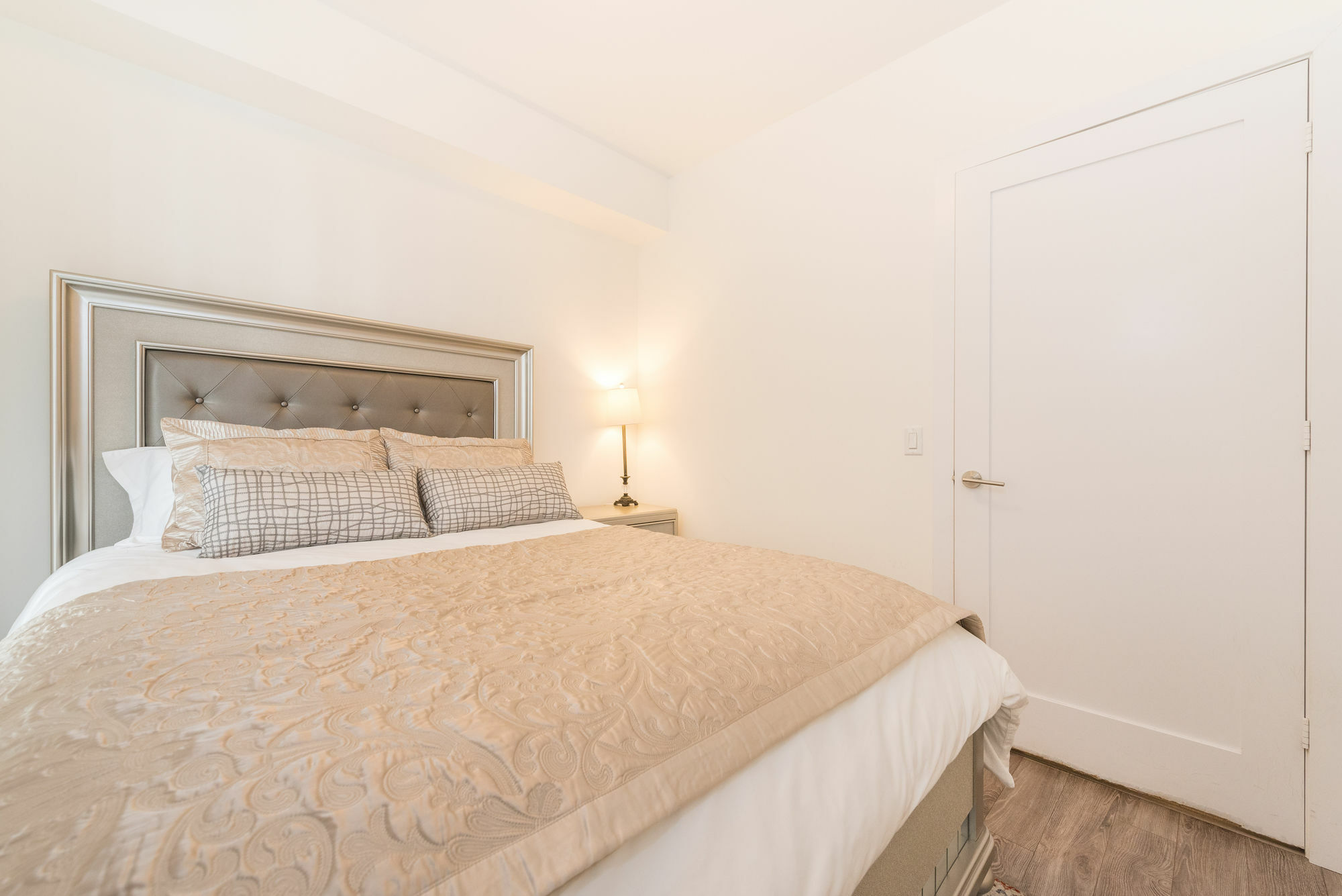 Apartment Grand Royal Condos - Cn Tower *