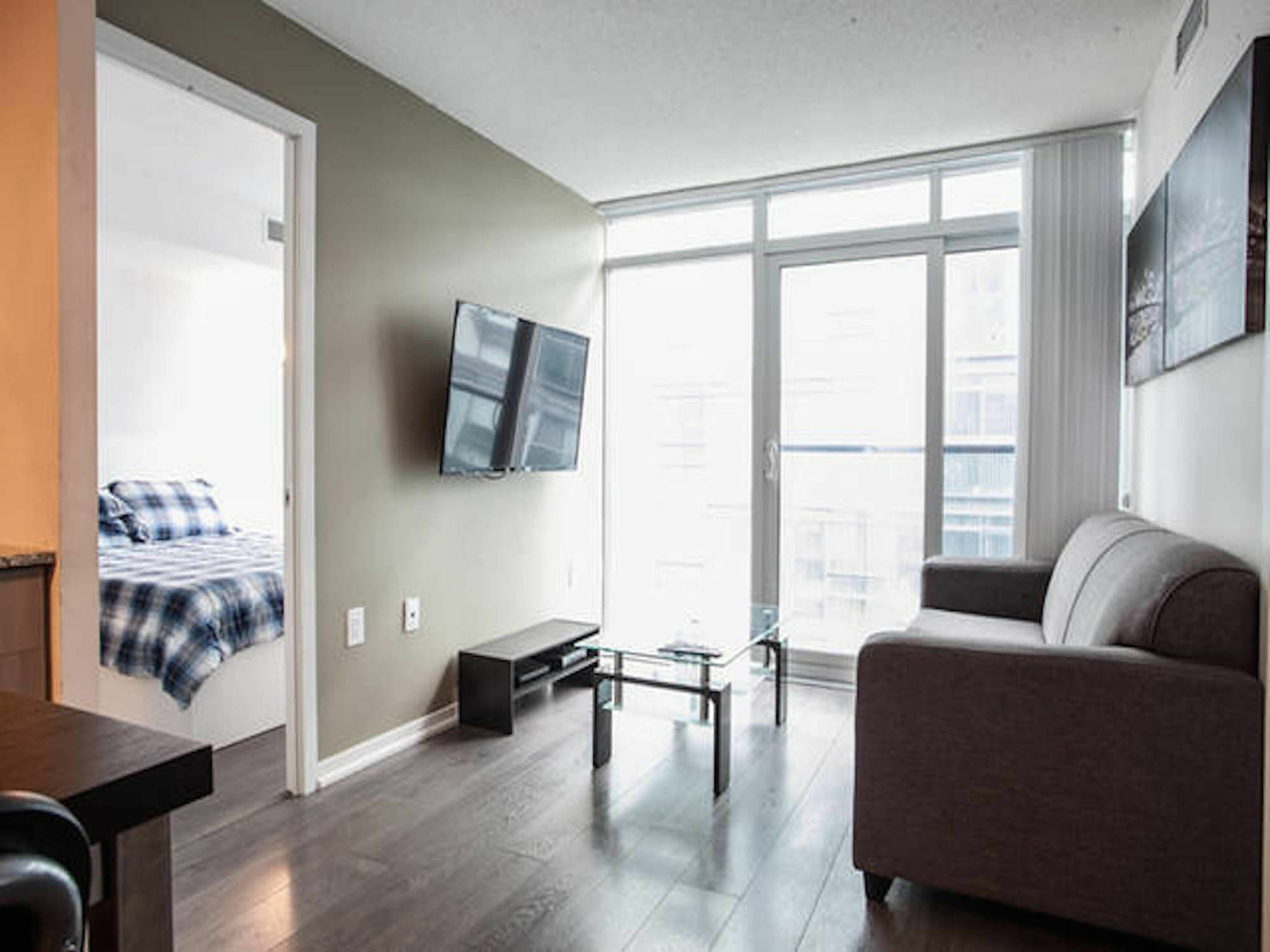 Pinnacle Suites - Two Bed And Bath Condo 3* Toronto