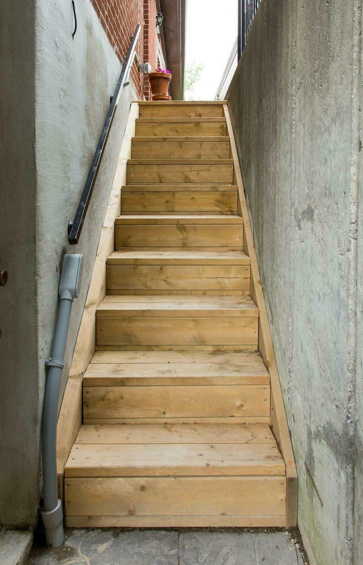 Elevate Parkside Retreat Bed & Breakfast Toronto