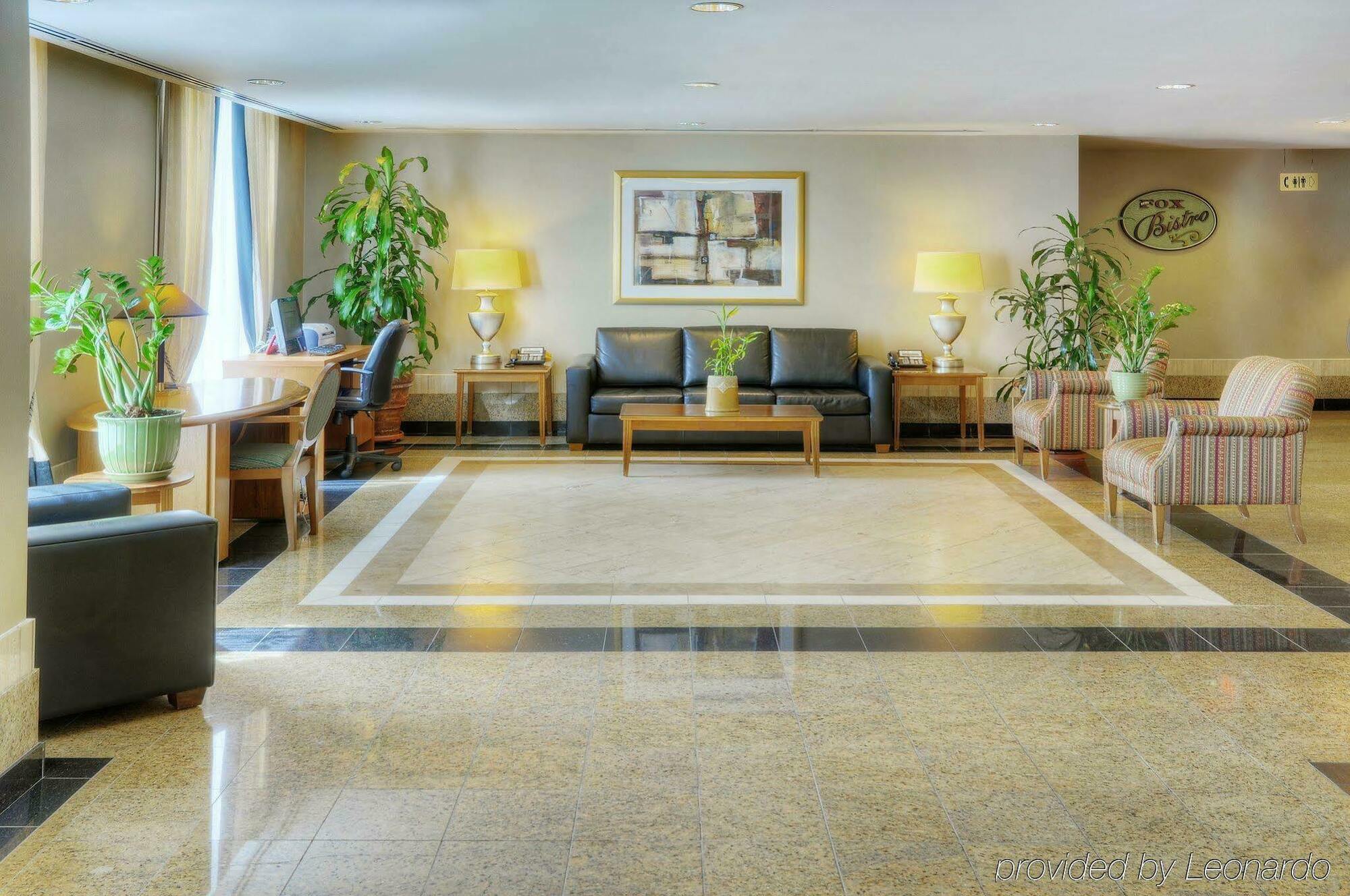 Radisson Airport
