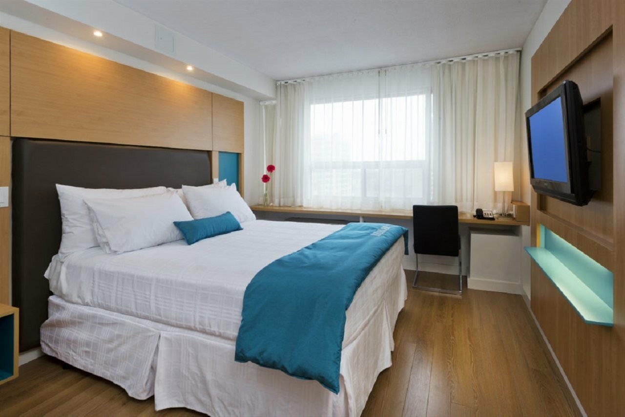 Bond Place Hotel 3*