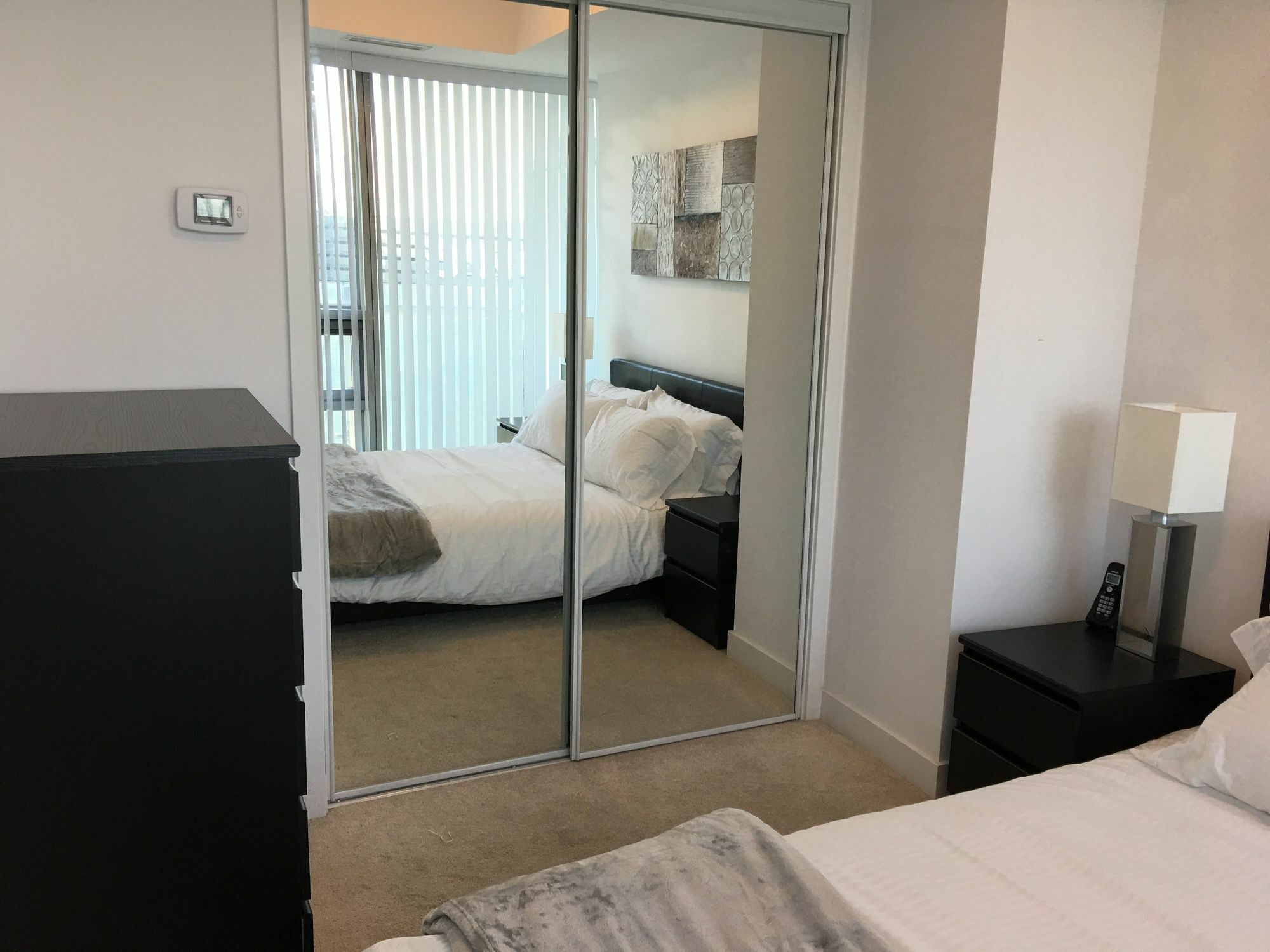 Hotel To - York And Lakeshore
