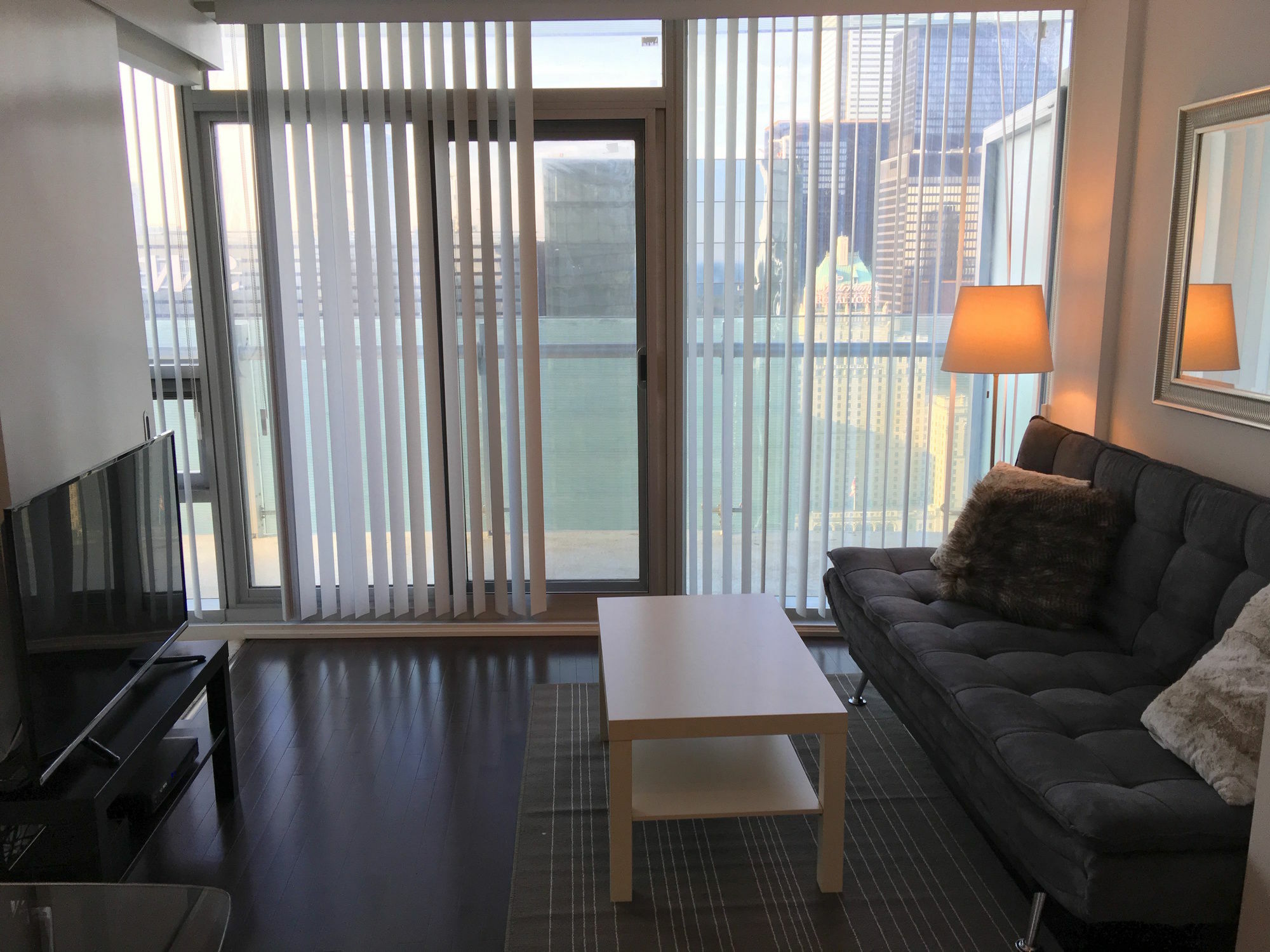 To - York And Lakeshore 4*