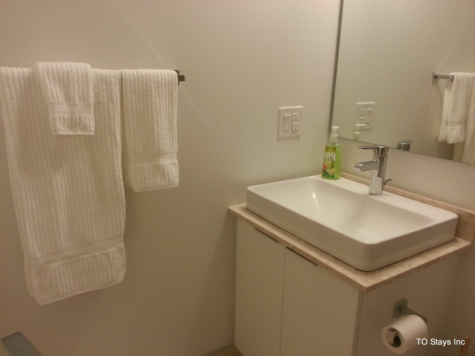 To - York And Lakeshore Hotel Toronto