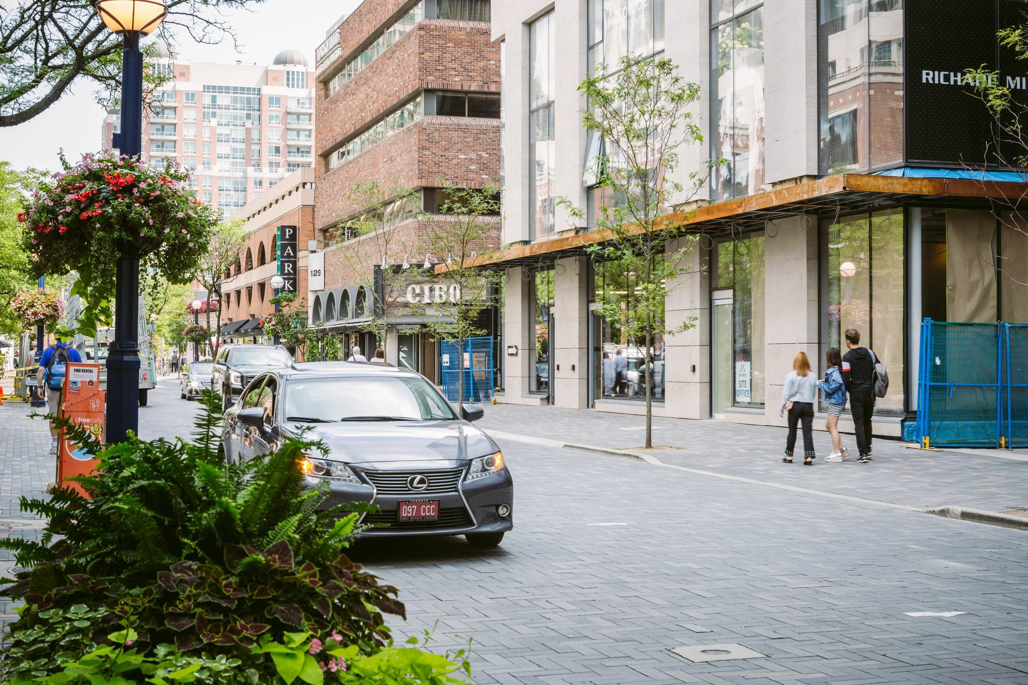 Quickstay - Premium 2bdrm In Yorkville Hotel Toronto