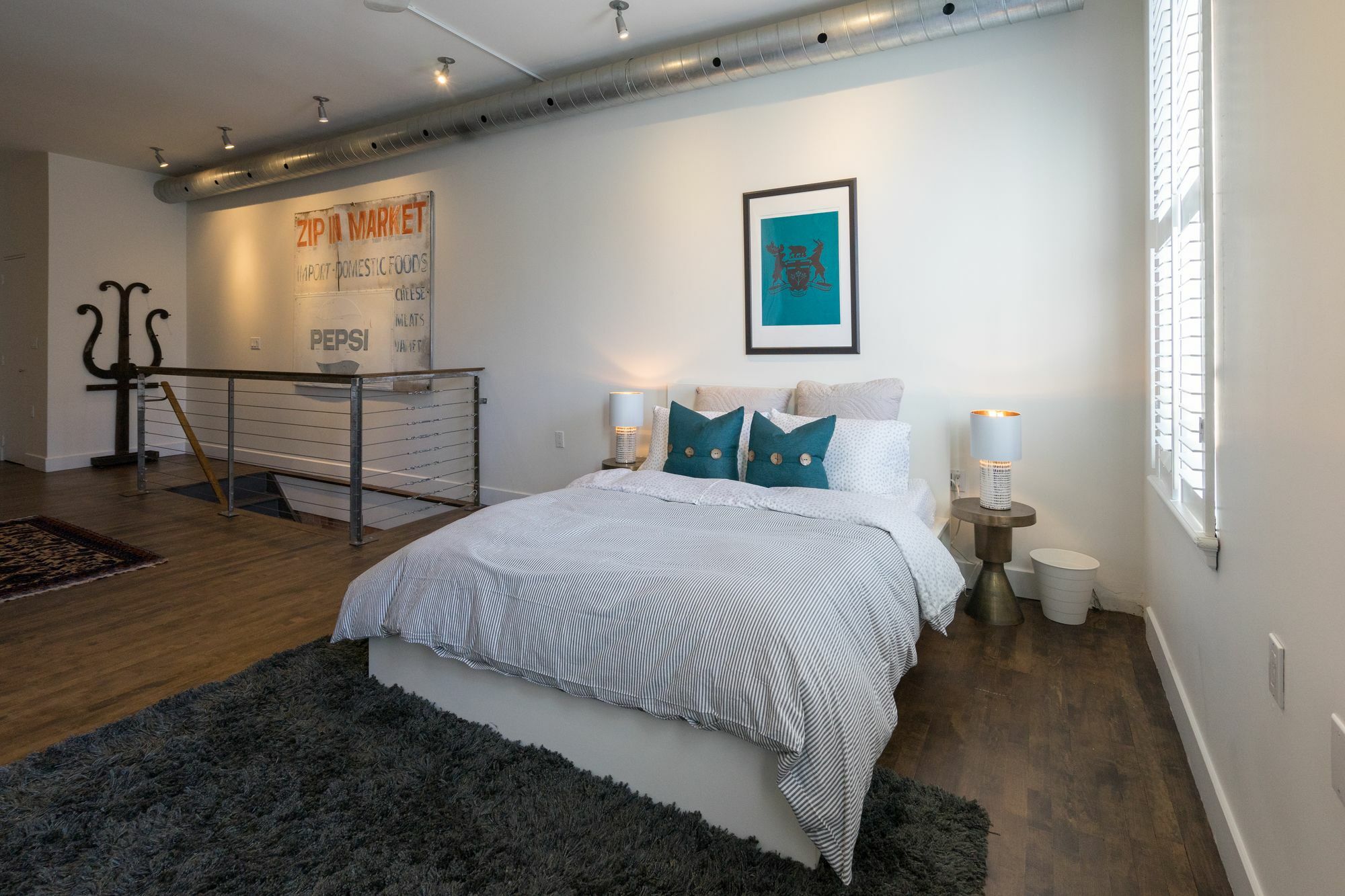 Apartment Applewood Suites - 2 Story Ossington Loft