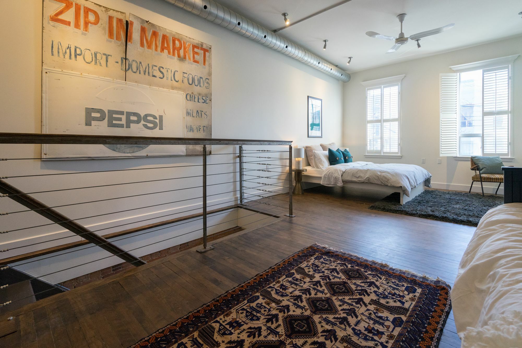 Apartment Applewood Suites - 2 Story Ossington Loft *