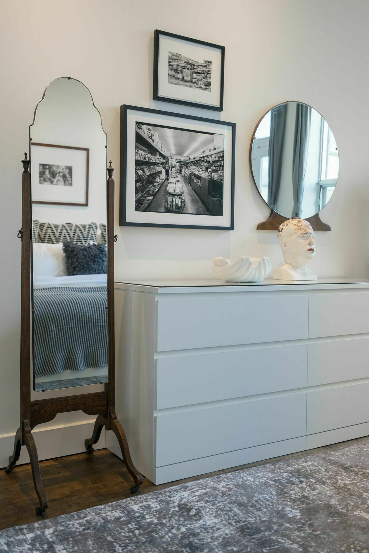 Applewood Suites - 2 Story Ossington Loft *