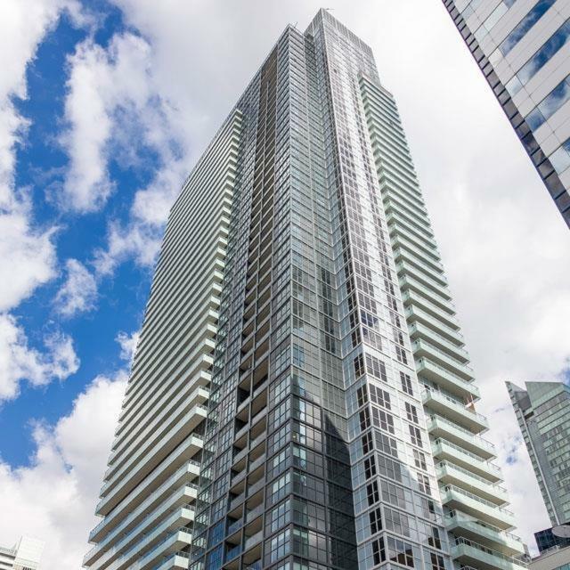 Apartment Luxury On Cn Tower