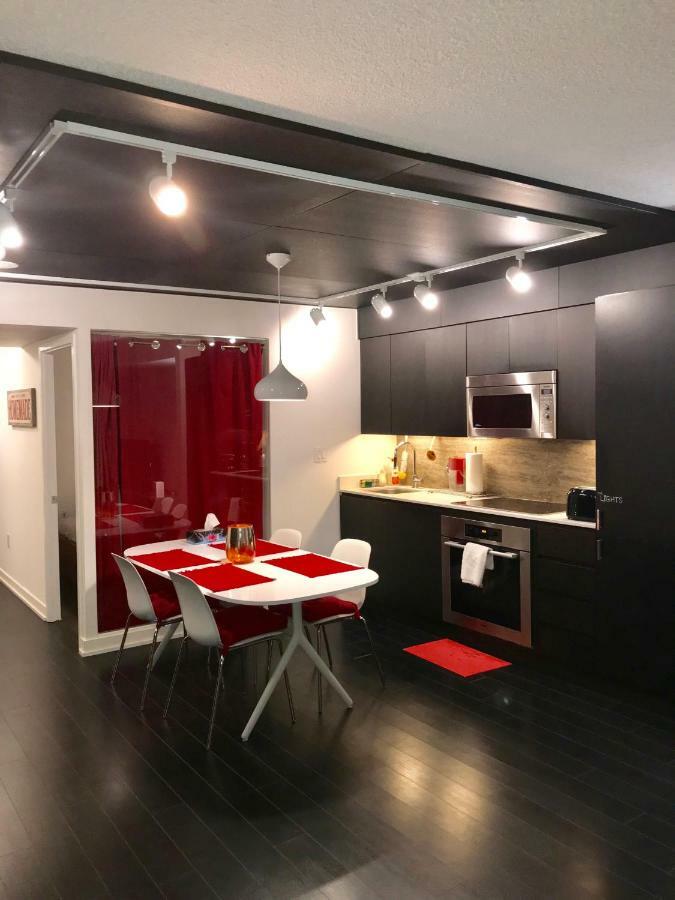 City Place Families Only Apartment *