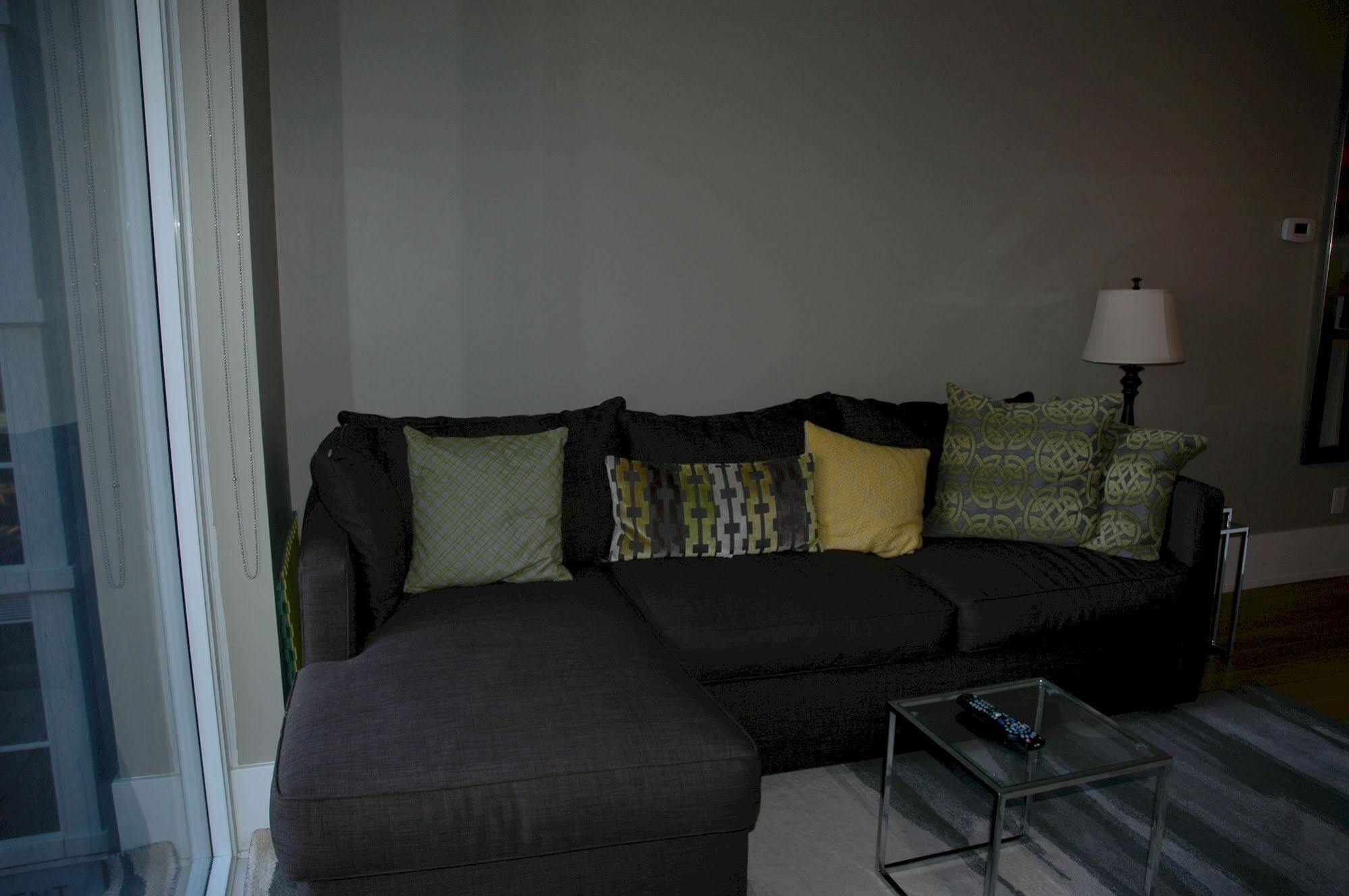 Living Suites Toronto - Front & John Apartment Toronto