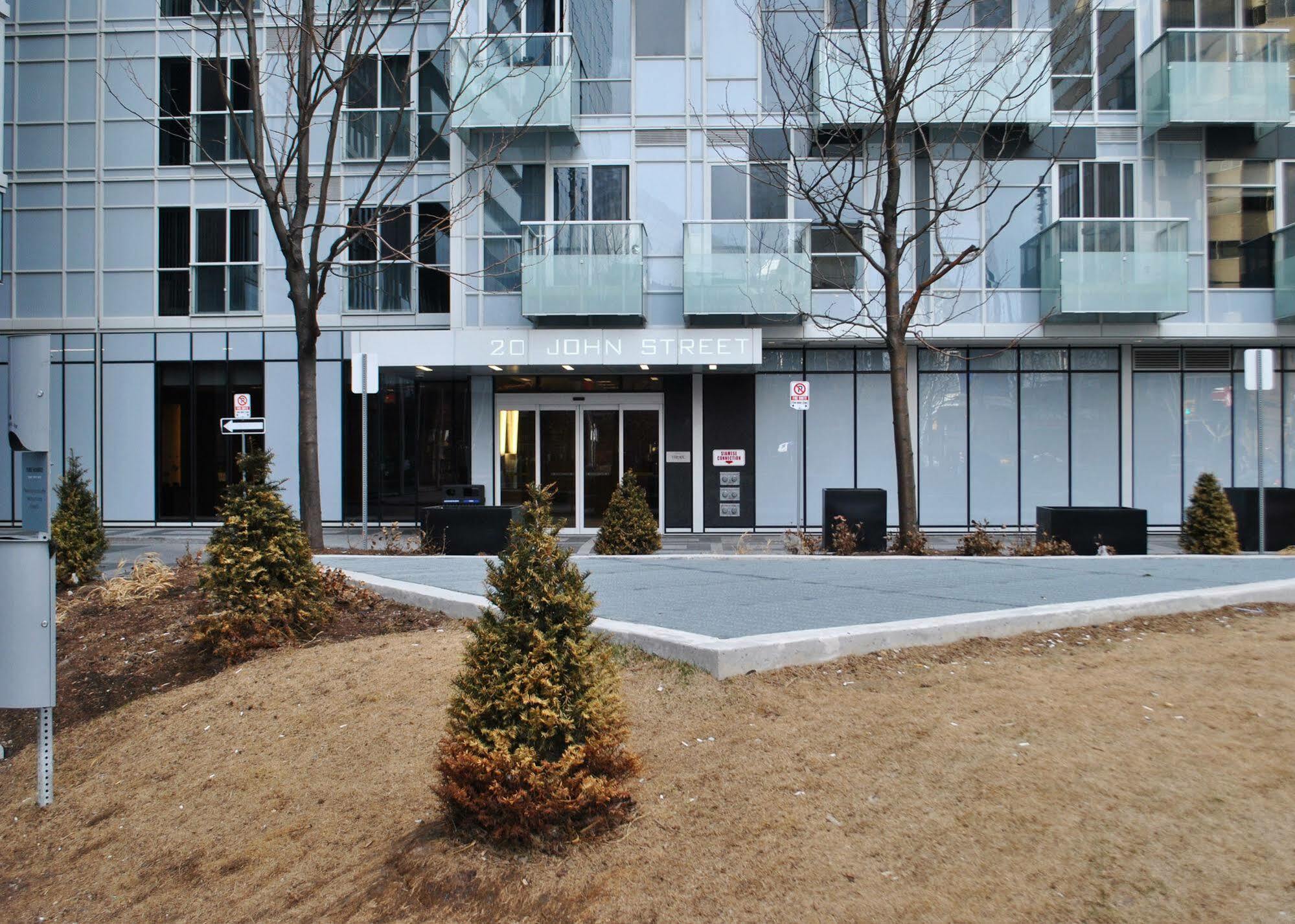 Living Suites Toronto - Front & John