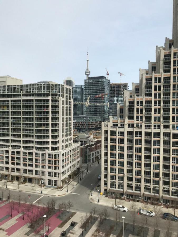 Downtown 2 Bedroom Families Only Sleeps 5 Apartment *