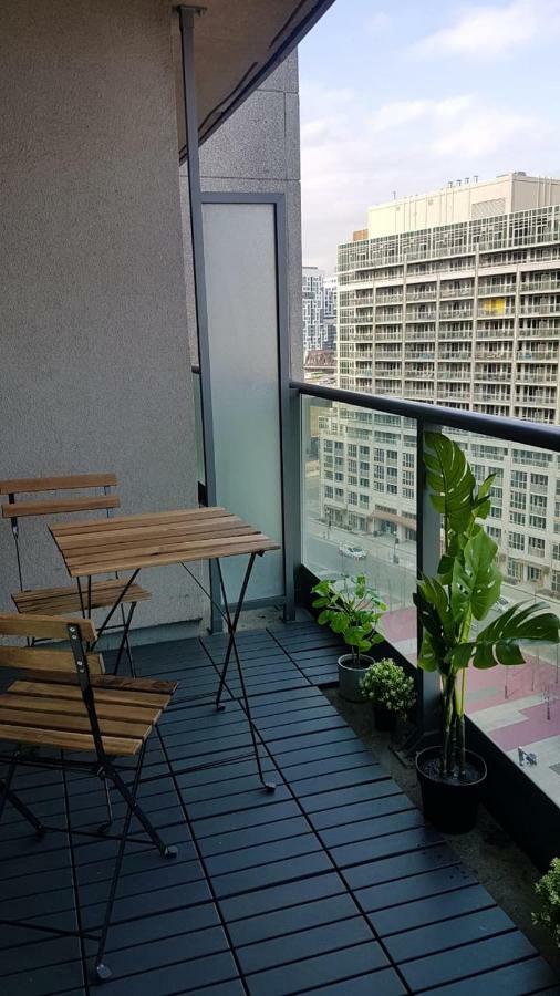 Apartment Downtown 2 Bedroom Families Only Sleeps 5