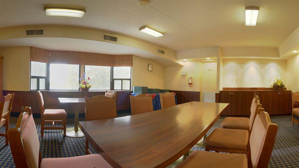 Hotel Travelodge By Wyndham East