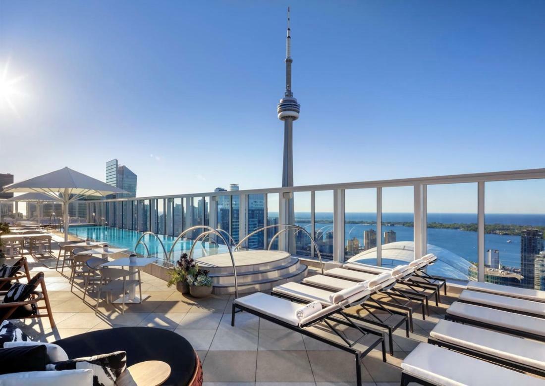 Luxury Downtown Apartment