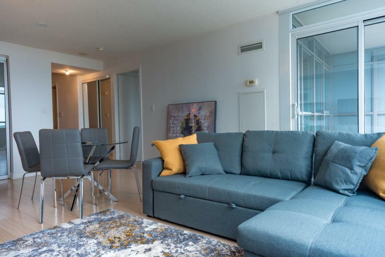 Apartment Luxury Downtown - 2 Bedroom Toronto