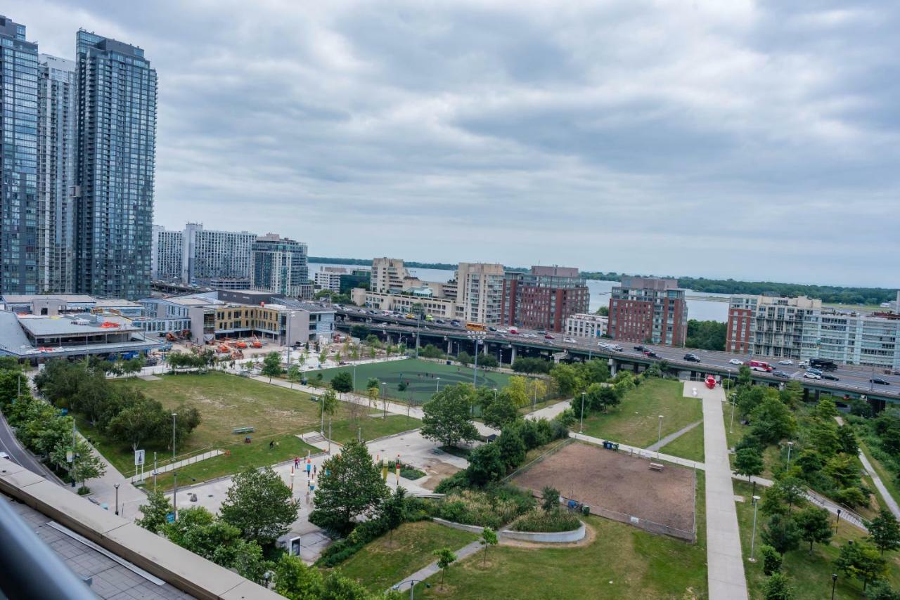 Luxury Downtown - 2 Bedroom