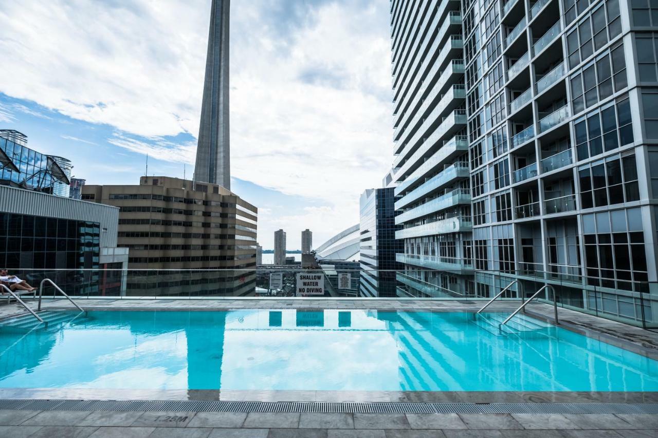 Apartment Breathtaking 3-bedroom In The Heart Of Downtown Toronto