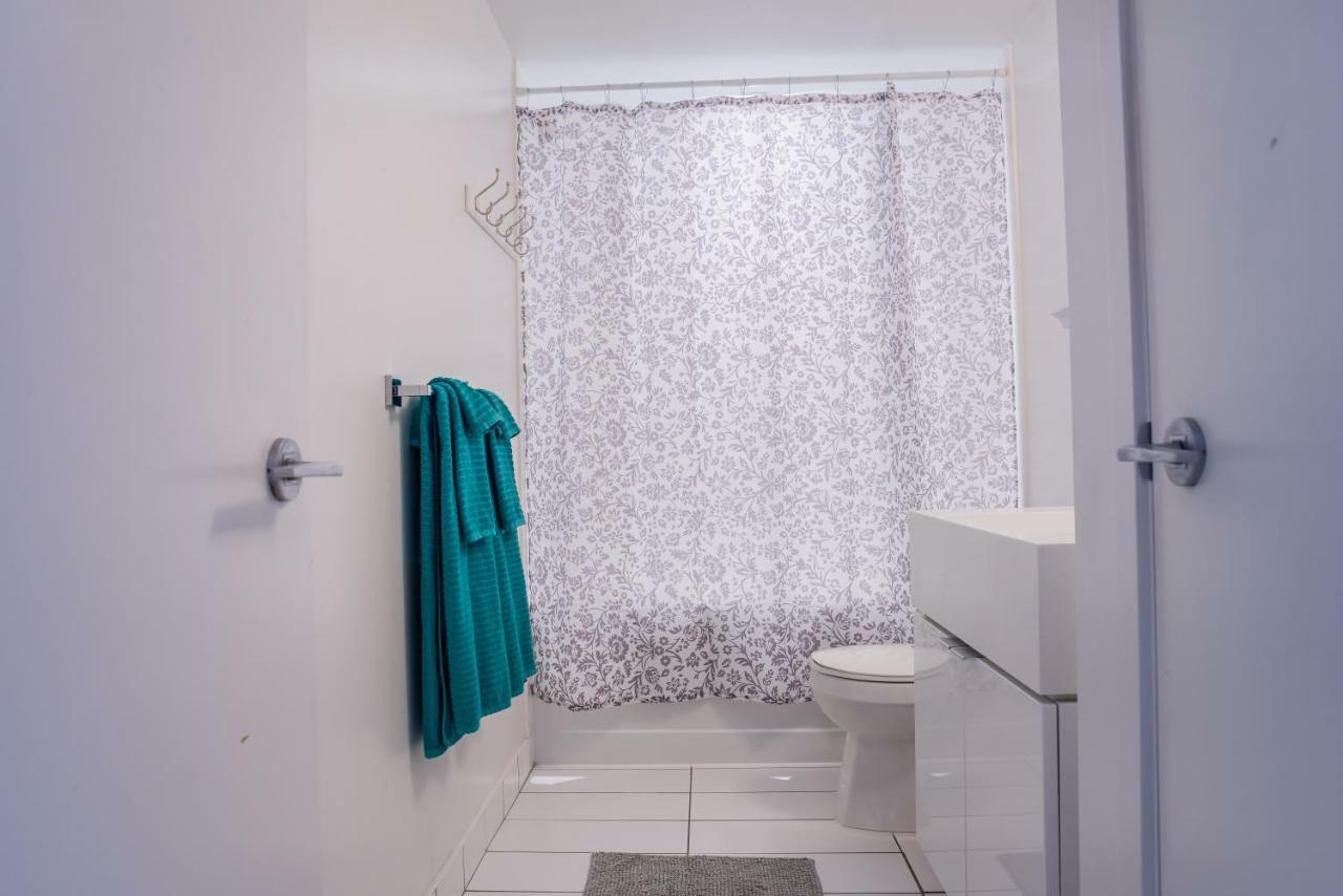 Luxury Downtown - 2 Bedroom Apartment Toronto