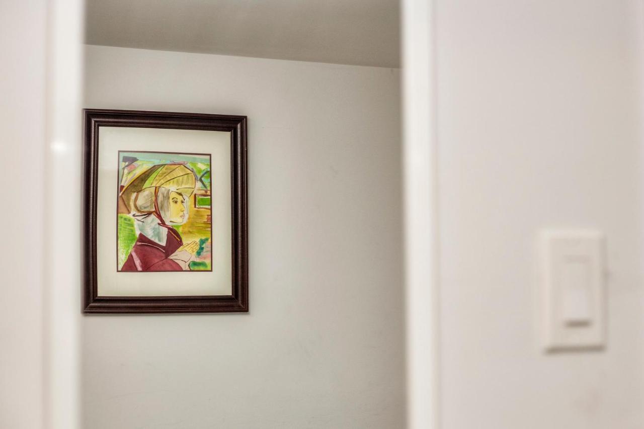 Hidden Basement Apartment Toronto