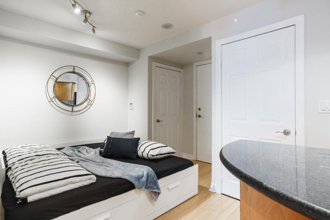 Aoc - Heart Of Downtown 3* Toronto
