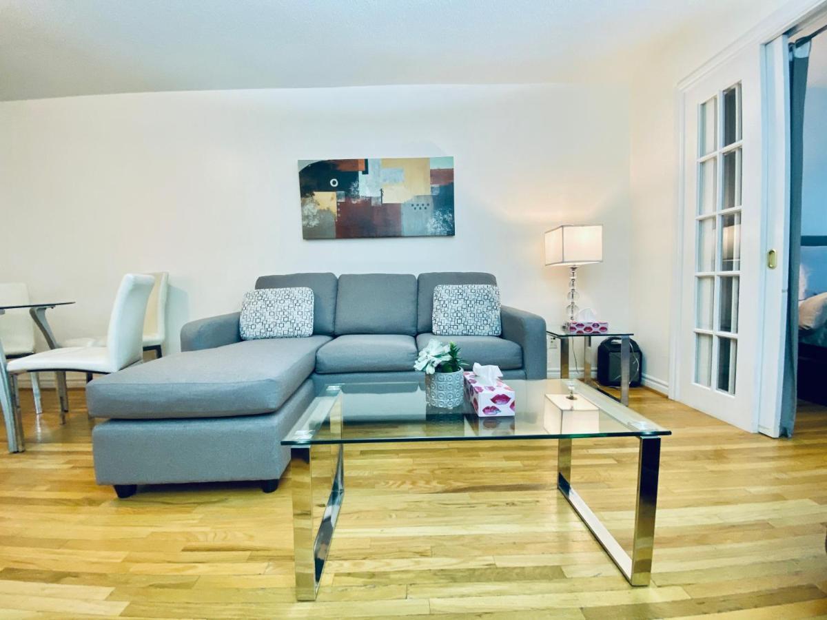 Apartment City Stay Condos - Downtown Toronto, Simcoe Street Toronto