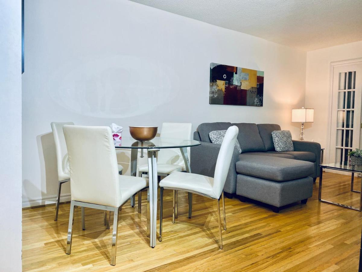 City Stay Condos - Downtown Toronto, Simcoe Street