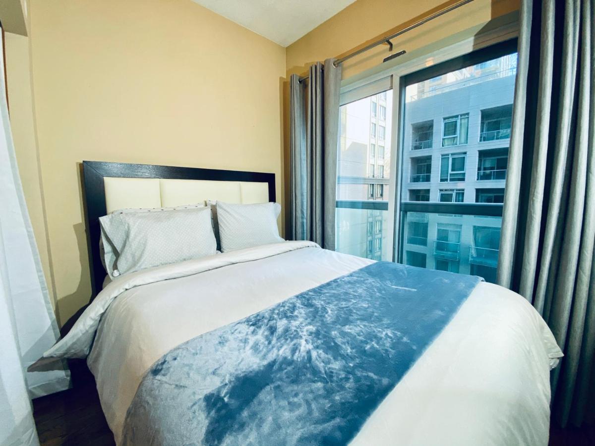 City Stay Condos - Downtown Toronto, Simcoe Street Toronto