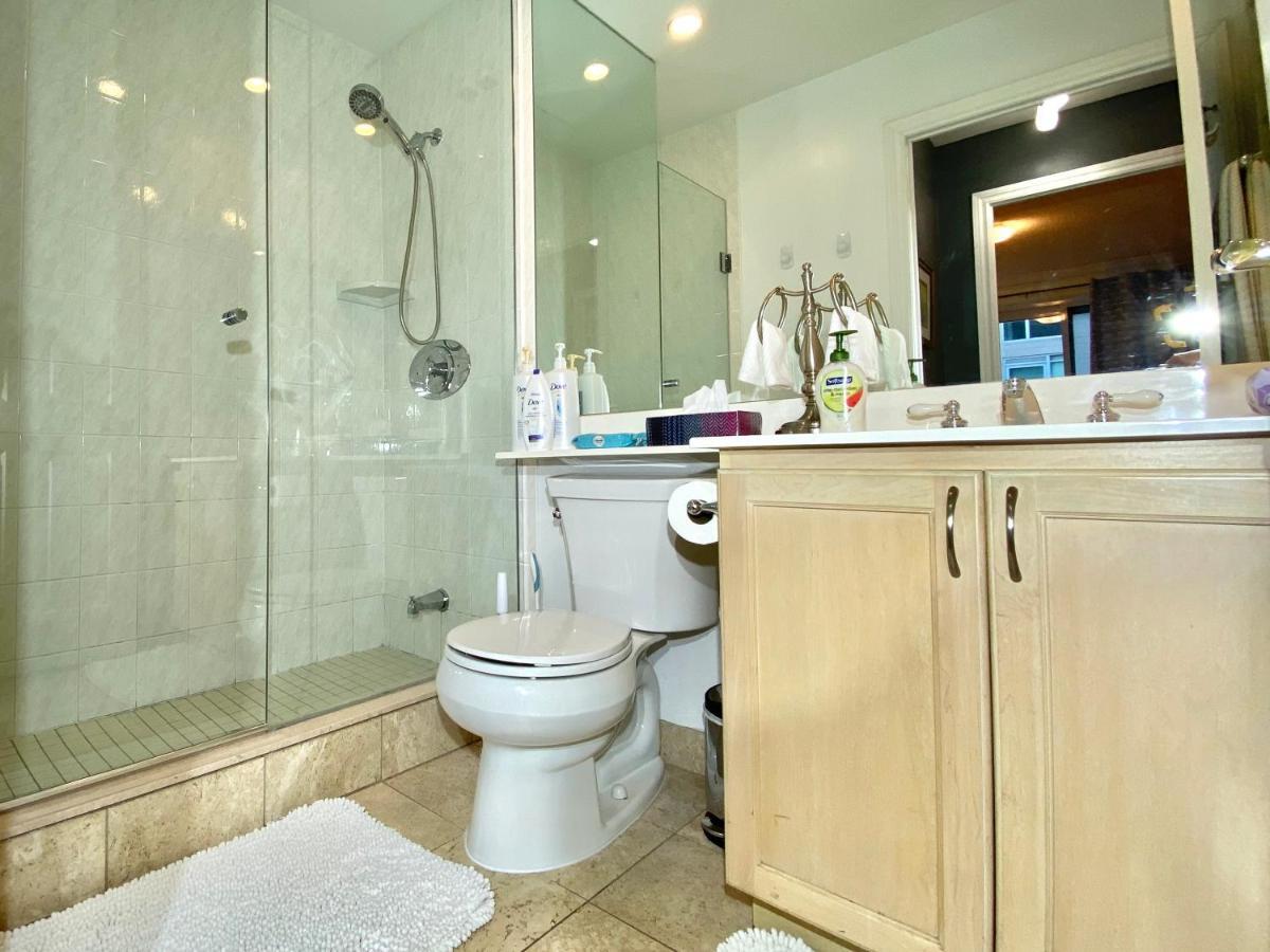 City Stay Condos - Downtown Toronto, Simcoe Street
