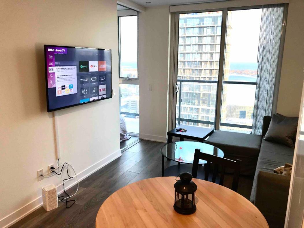 Skyview Brand New In Core Business District *